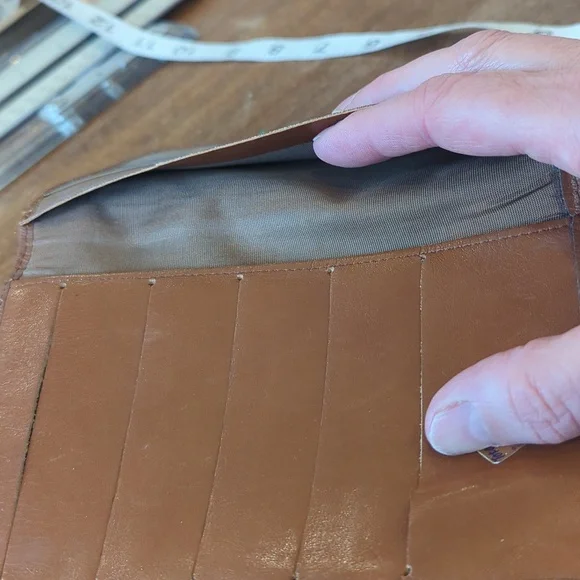 1980's Bifold Breast Pocket Wallet - Picture 2 of 8